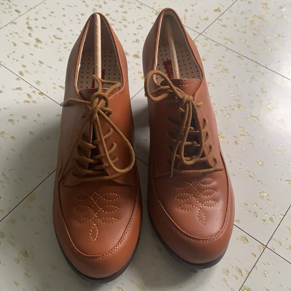 Oxford Heels